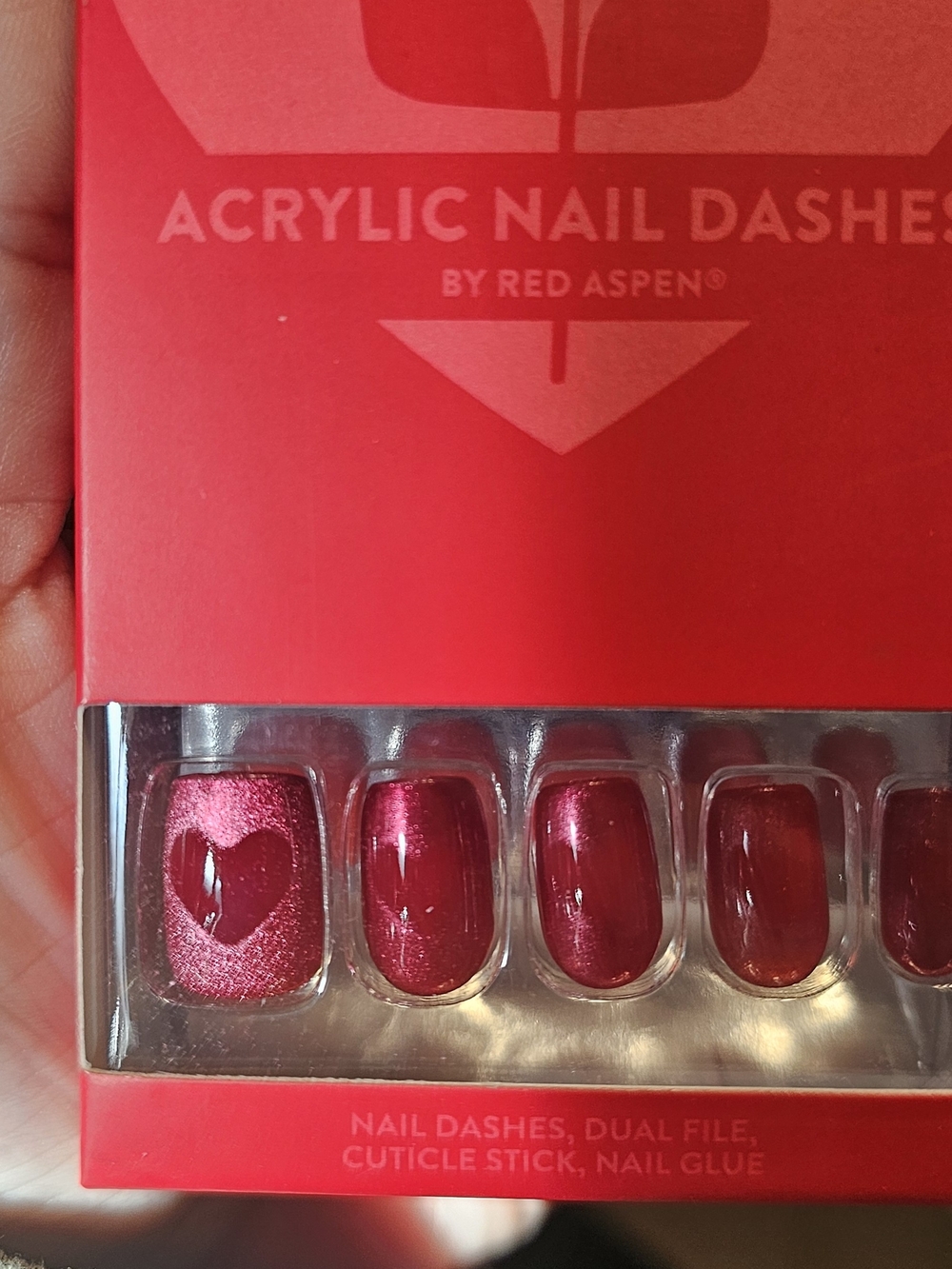 Red Aspen Acrylic Press-On Nails - Shimmer Red Heart Accent
